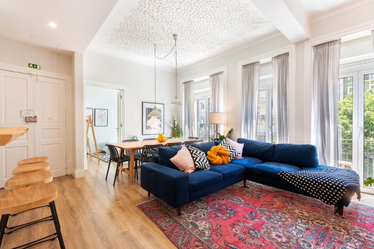 Bright Center, 10m From Subway, 6 Rooms, Up To 20 Ppl Casa de Férias Lisboa